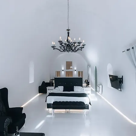 Opera Mansion Santorini Villa