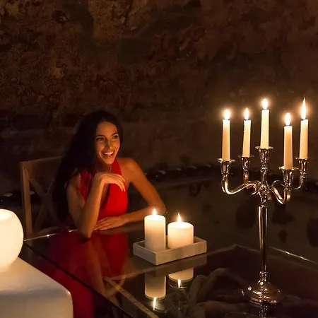 Opera Mansion Santorini